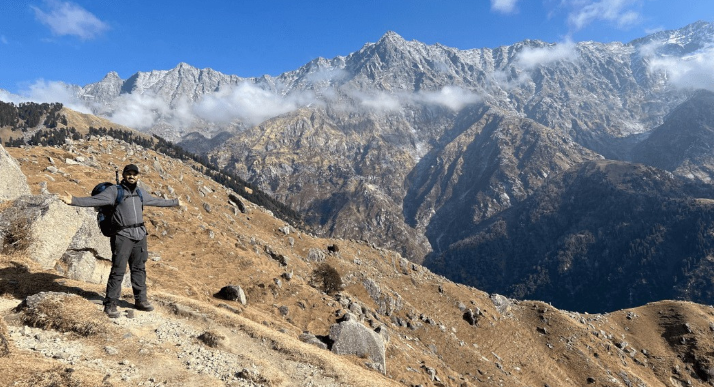 triund trek viewpoint